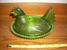 Vintage Indiana Green Carnival Glass Hen On Nest Candy Dish.
