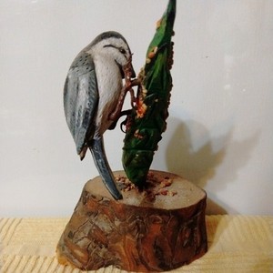 Wood Carved Bird - Style Sculpture Small Sparrow Joe Burnside signed