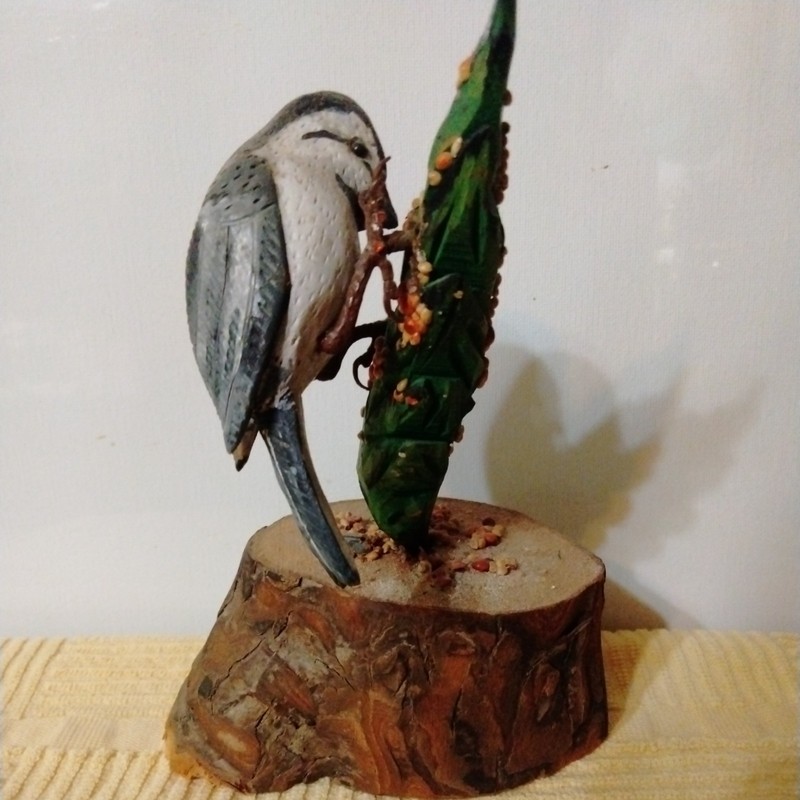 Wood Carved Bird - Style Sculpture Small Sparrow Joe Burnside signed