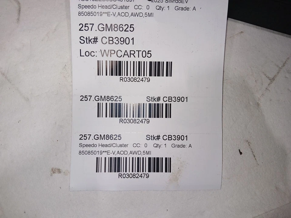 Chevrolet Silverado EV 2025 velocímetro 3082479 Foto 4 de 4