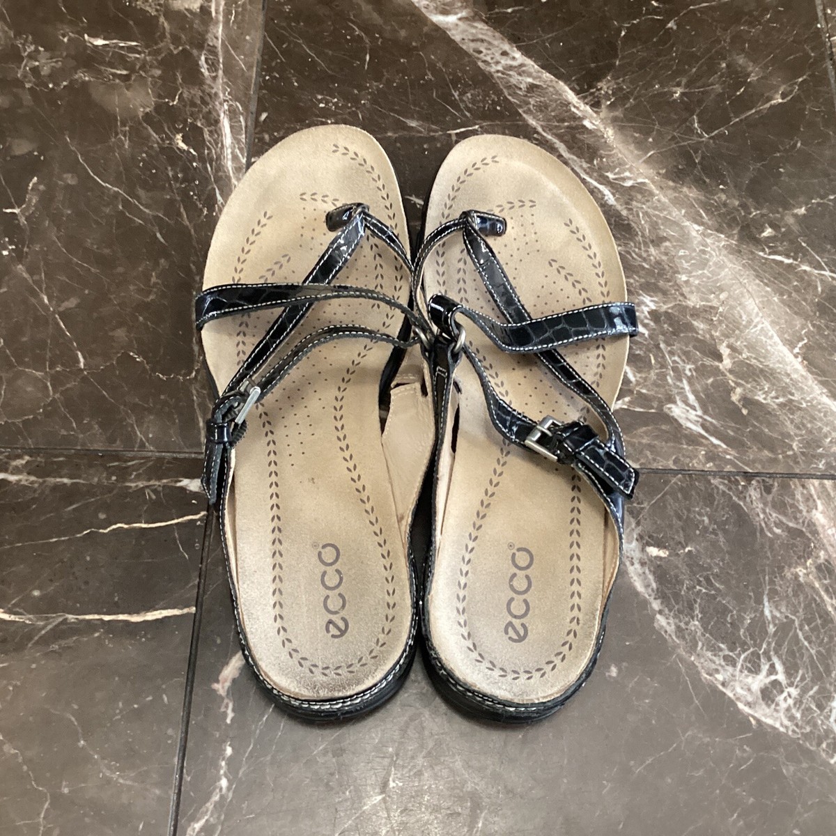 smidig stål gennemførlig Ecco Strappy Sandals Size 9-40 Black Leather Flat Casual Comfort Walking Sandal | eBay smidig stål gennemførlig Ecco Strappy Sandals Size 9-40 Black Leather Flat Casual Comfort Walking Sandal | eBay