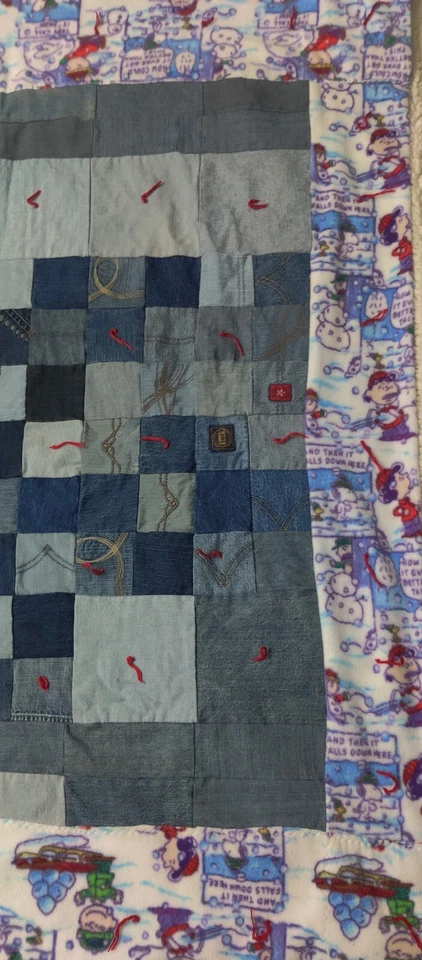 Handmade Peanuts Charlie Brown Winter Fun Quilted Fleece Blanket Throw 50"x45” - Image 3 of 4