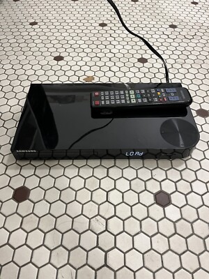 Samsung BD-H6500 3D Blu-Ray & DVD Player Smart UHD  Wi-Fi Streaming