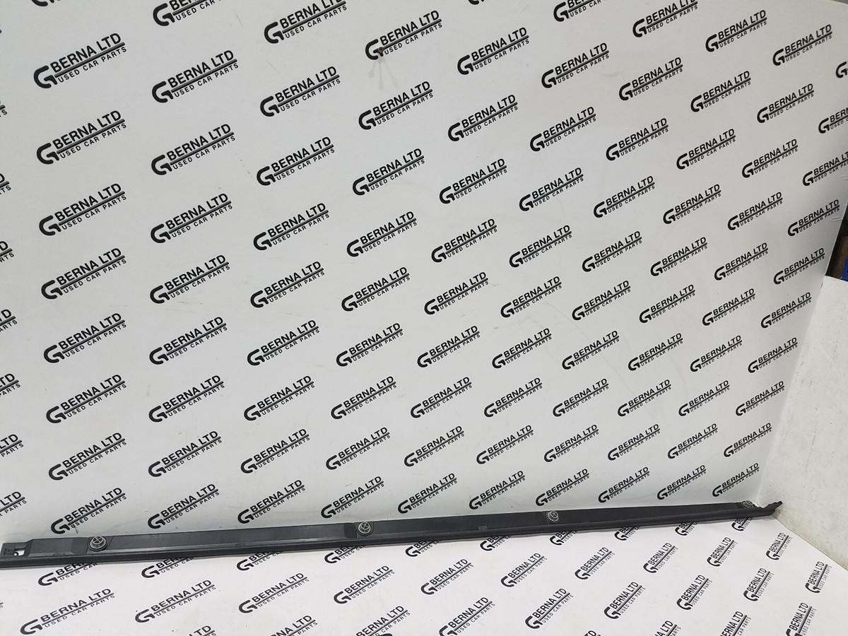 GENUINE AUDI Q2 2016-2021 LEFT SIDE SKIRT SILL TRIM 81A853889  