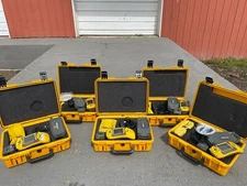 5 TRIMBLE GEO XH SERIES GEOGRAPHIC INFORMATION DATA COLLECTORS W/ HARD CASES