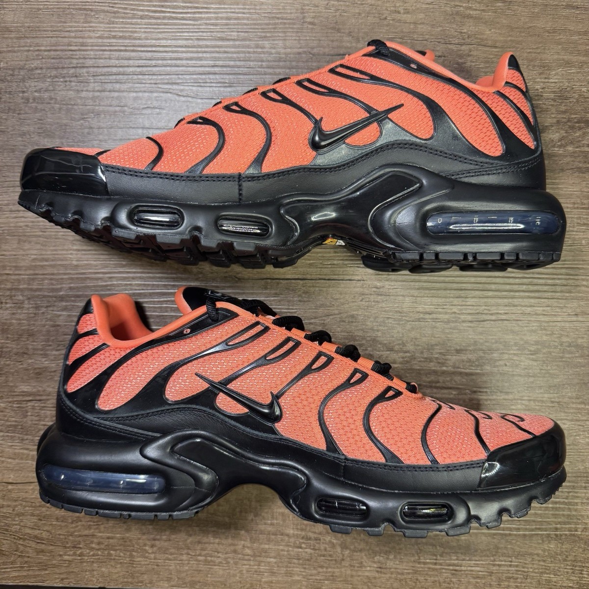 Nike Air Max Plus NBY 'Coral/Black' Women's Size 12.5/Men's Size