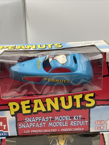 AMT Ertl Peanuts Snapfast Model Kit 1:25 - Nuovo con scatola / confezione originale - Foto 2 di 5