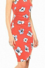 New Tommy Hilfiger Dress Sexy Fitted Slimming Knee Length Roughing Size 2 Floral
