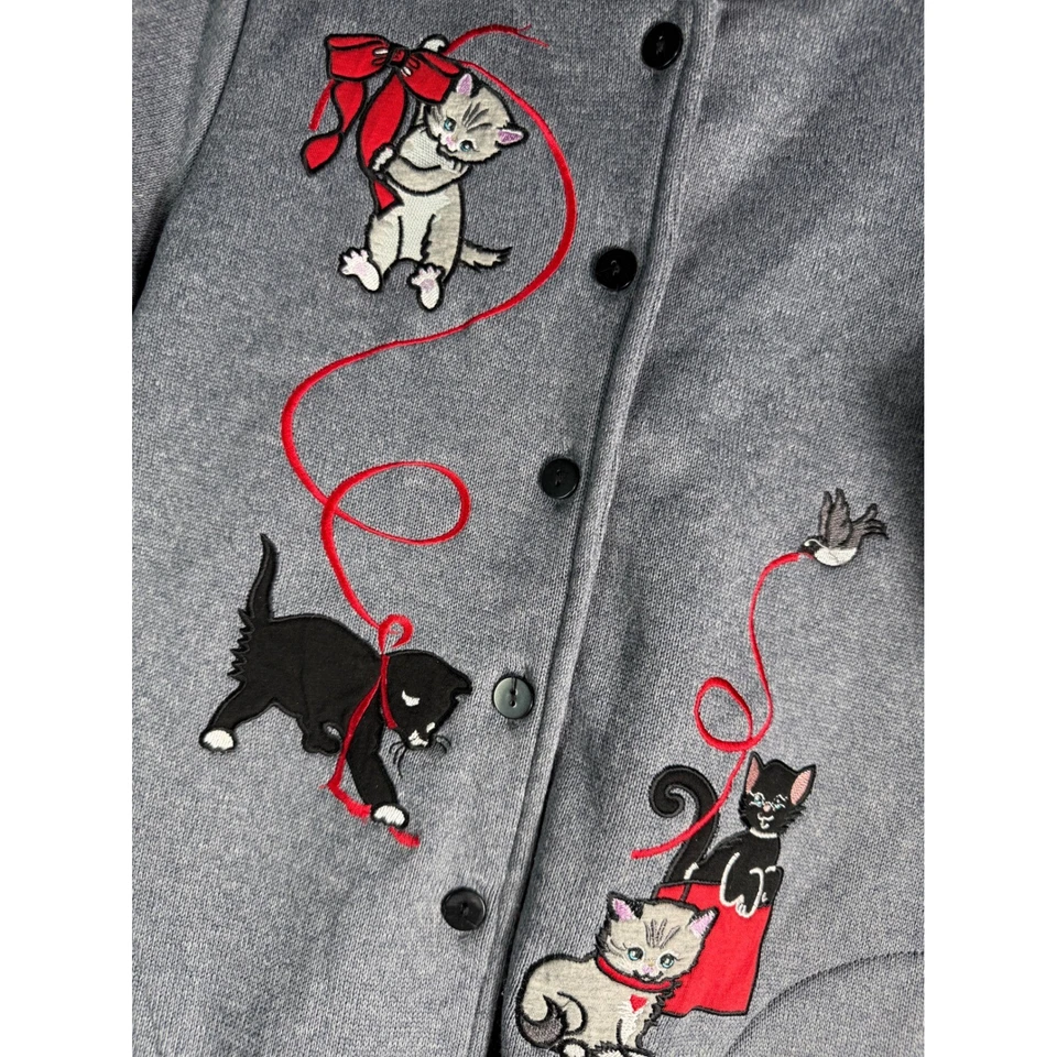 Suéter Blair Mujer Mediano Novedad Bordado Gatos Botón Frontal Gris Navidad Foto 2 de 4