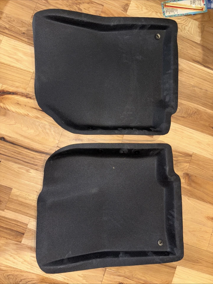 Alfombrilla delantera negra Nifty 404401 Catch-All Xtreme 87-95 Jeep Wrangler Foto 3 de 4