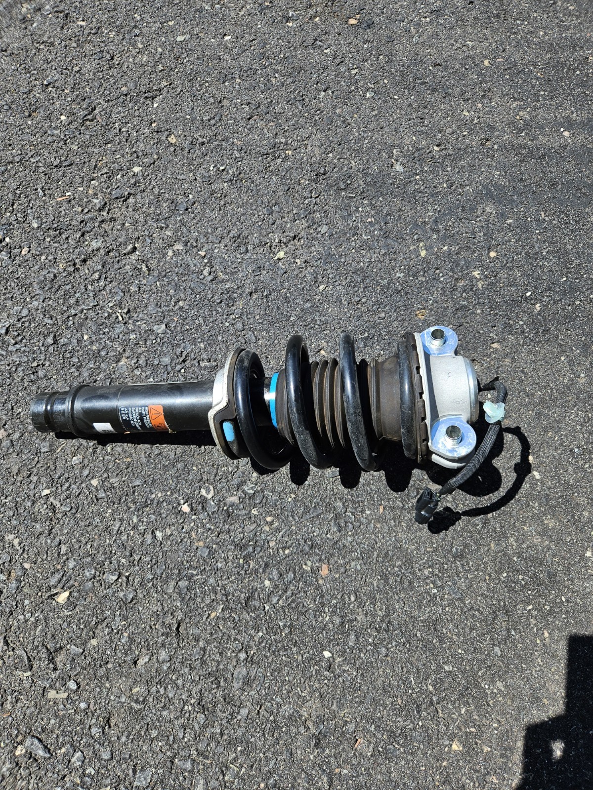 Acura NSX 2017-2020 FRONT+LEFT Shock absorber P/N 51610T6NA03