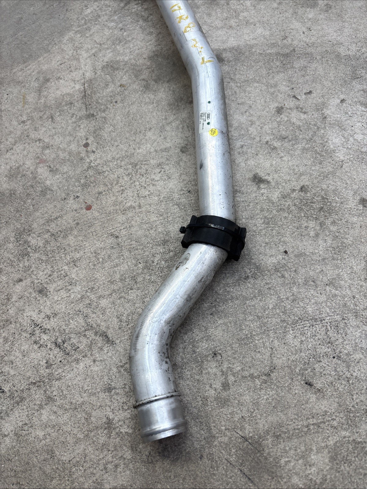 Audi R8 2017 Hose pipe P/N 4S0121485