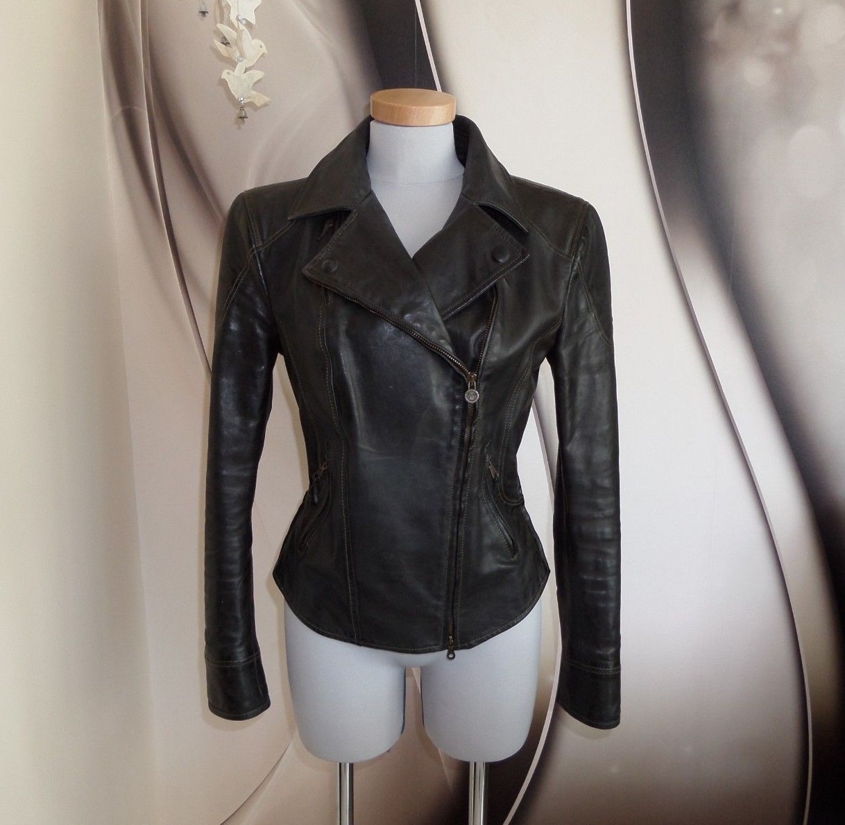 MATCHLESS SOHO Leather FITTED BIKER JACKET MADE IN ITALY SIZE 10 vinted '