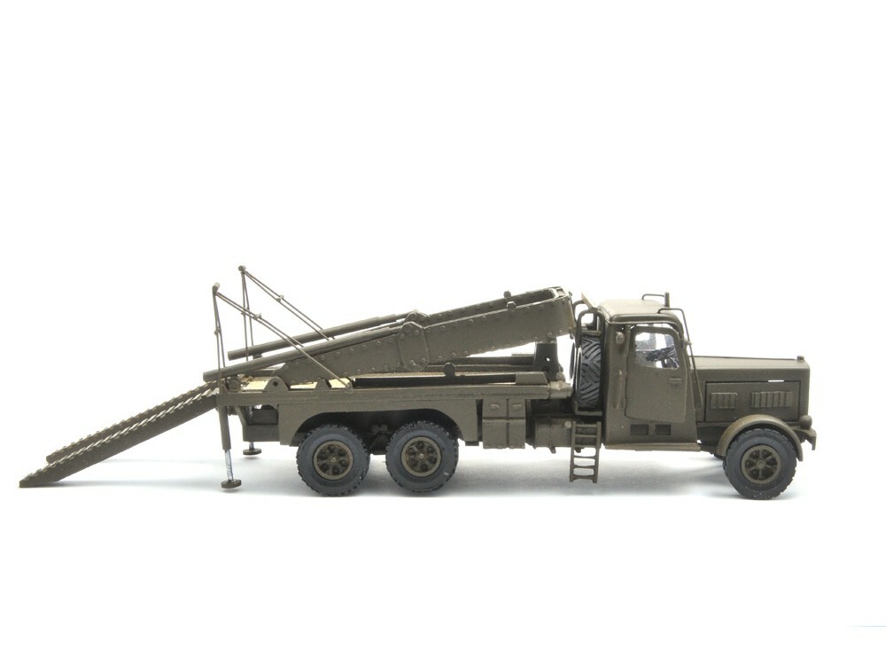 Picture 4 of 5