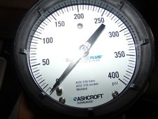 NEW Ashcroft AISI 316 Tube Socket Welded Pressure Gauge  FREE SHIPPING 