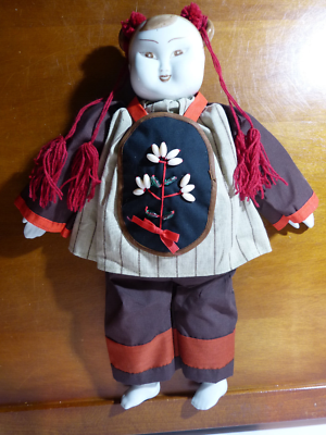 ANCIENNE TÊTE DE poupée japonaise en porcelaine avec ses mains et pieds