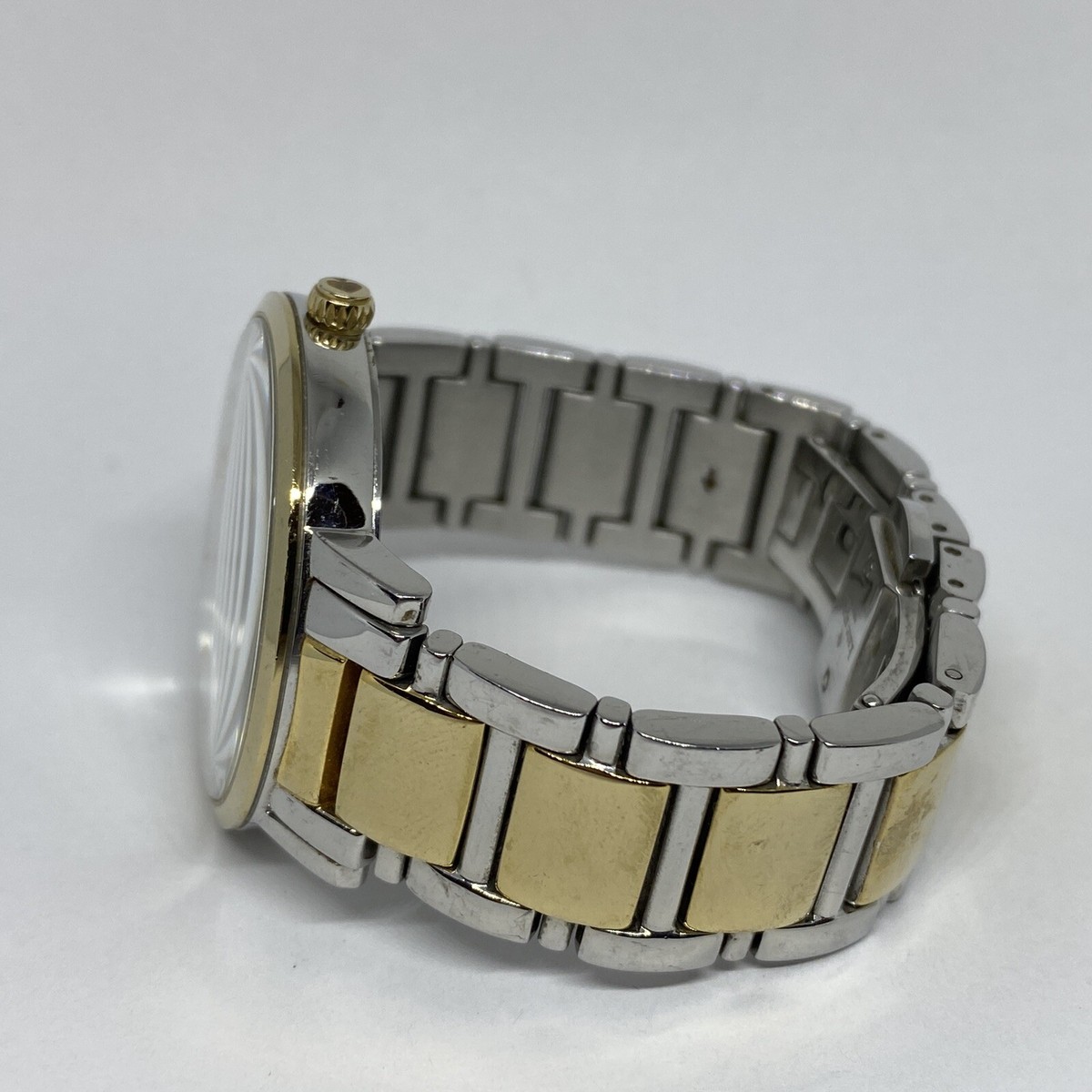 Kate Spade New York Gramercy 0108 Women Stainless Steel Analog Dial Watch MP578 Amazon.com: kate spade new york Women main image 2