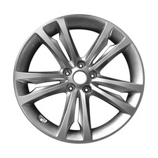 19x8 5 Double Spoke Front Alloy Wheel Painted Light Smoked Hypersilver 560-70790