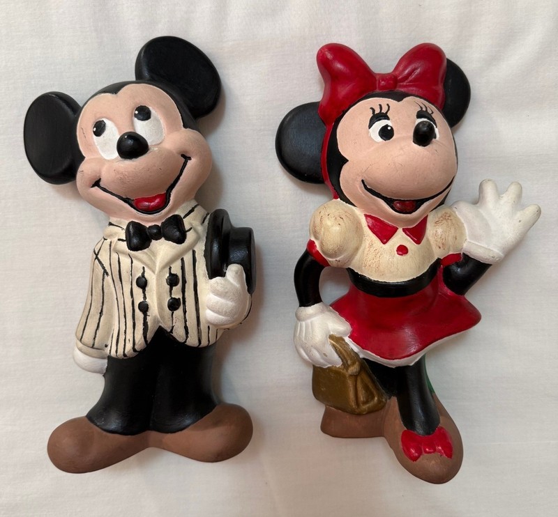 Disney Mickey Mouse & Minnie Mouse Ceramic figurines