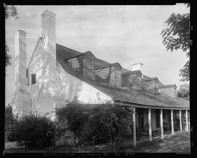 Photo:St. Marys County Maryland Bradburn Farm 1930s Farmhouse Chimneys