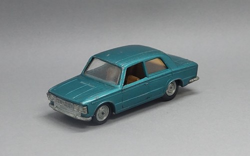 Fiat 125 berline - 1/43 - POLITOYS Export - Italie - 2399 - Imagen 7 de 15