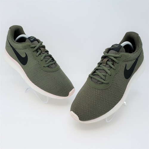 nike tanjun army green