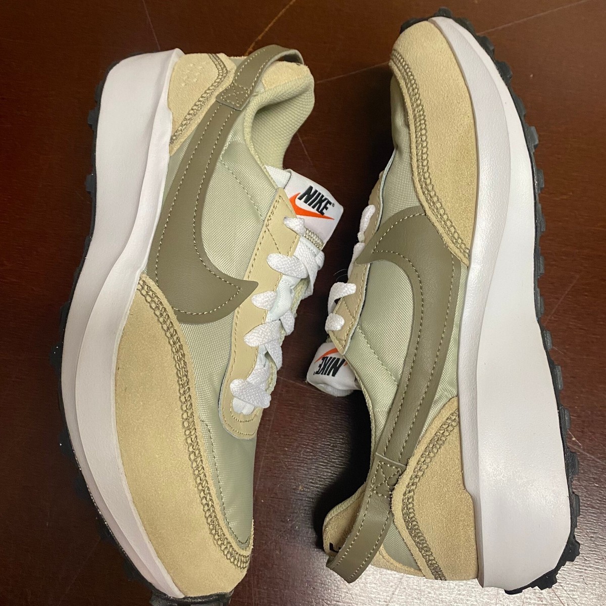 その他 NIKE WAFFLE DEBUT 27.0 cm DH9522-102 Nike Mens Beige Waffle Debut DH9522-102 Leather Lace Up