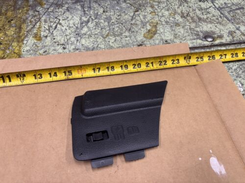 07-14 FORD EDGE Fuse Access Trim Cover