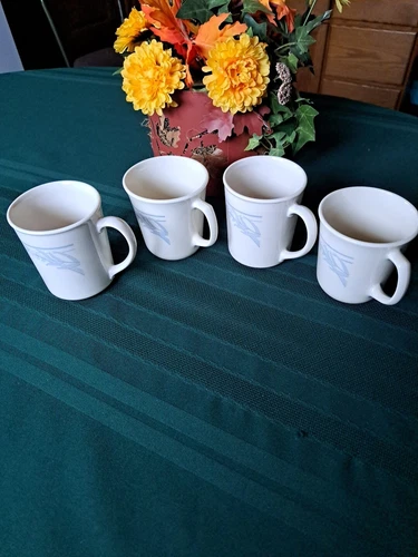 Corelle Corning Ware Blue Lily Coffee/Tea Mug/Cup - Set Of 4