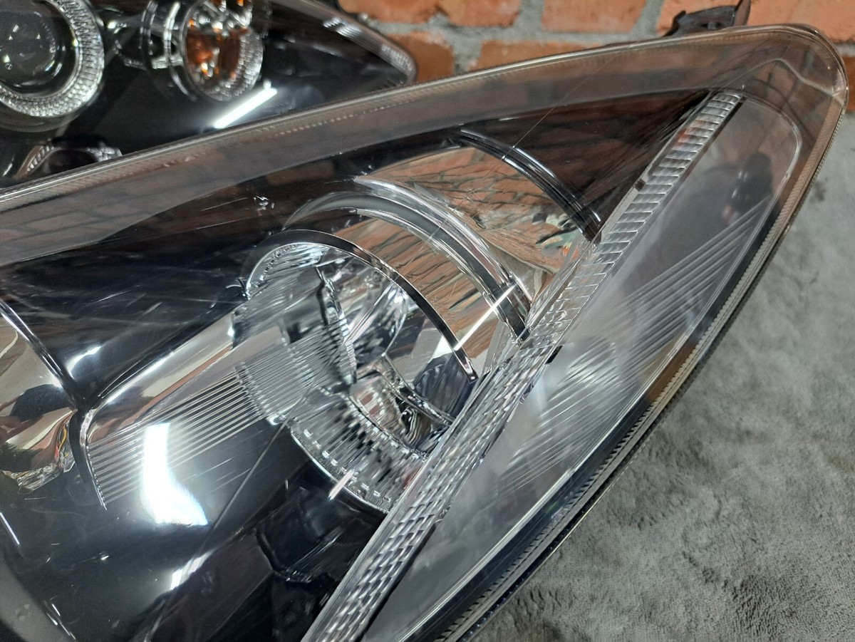 Par De Faros Delanteros TYC Negros Para Mazda 2 DE (2007-2014) – Incluye Izquierdo Y Derecho, Certificados