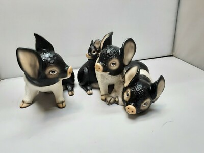 Harvey Knox Kingdom Global Art Porcelain  Family of Pigs H466A81 & H460B81