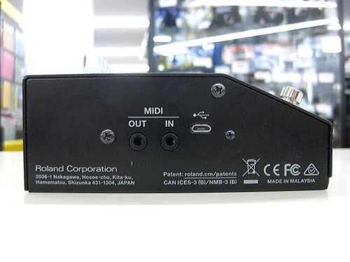 BOSS EQ-200 Graphic Equalizer Dual 10-Band EQ Pedal - Picture 3 of 6