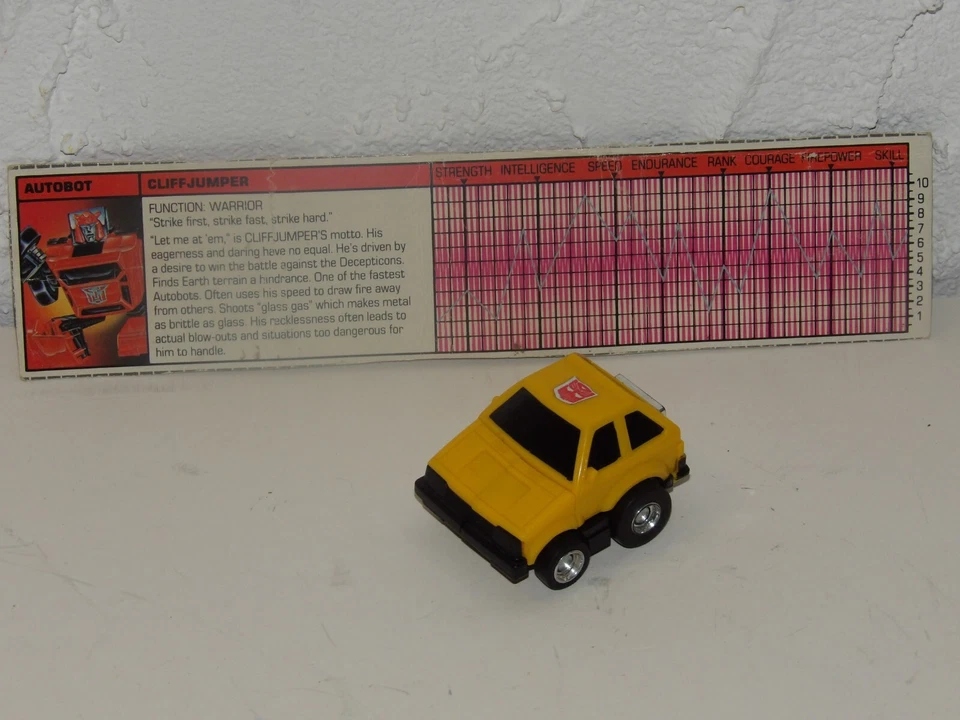 BUMBLEJUMPER  BUMBLEBEE JUMPER TRANSFORMERS G1 PRE-RUB LOT VINTAGE MICRO CHANGE - Image 4 of 4