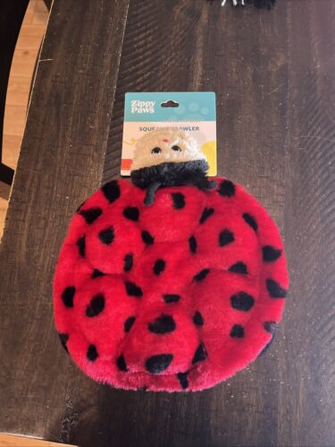 ZippyPaws Plush Tug Toss Squeakie Crawler Adorable Ladybug Dog Toy NEW - Picture 5 of 8