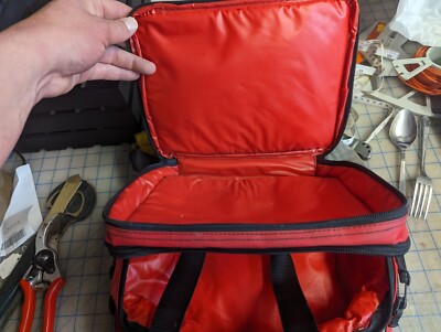 Vintage 90's Marlboro Insulated Red Lunch Box Cooler Bag Travel