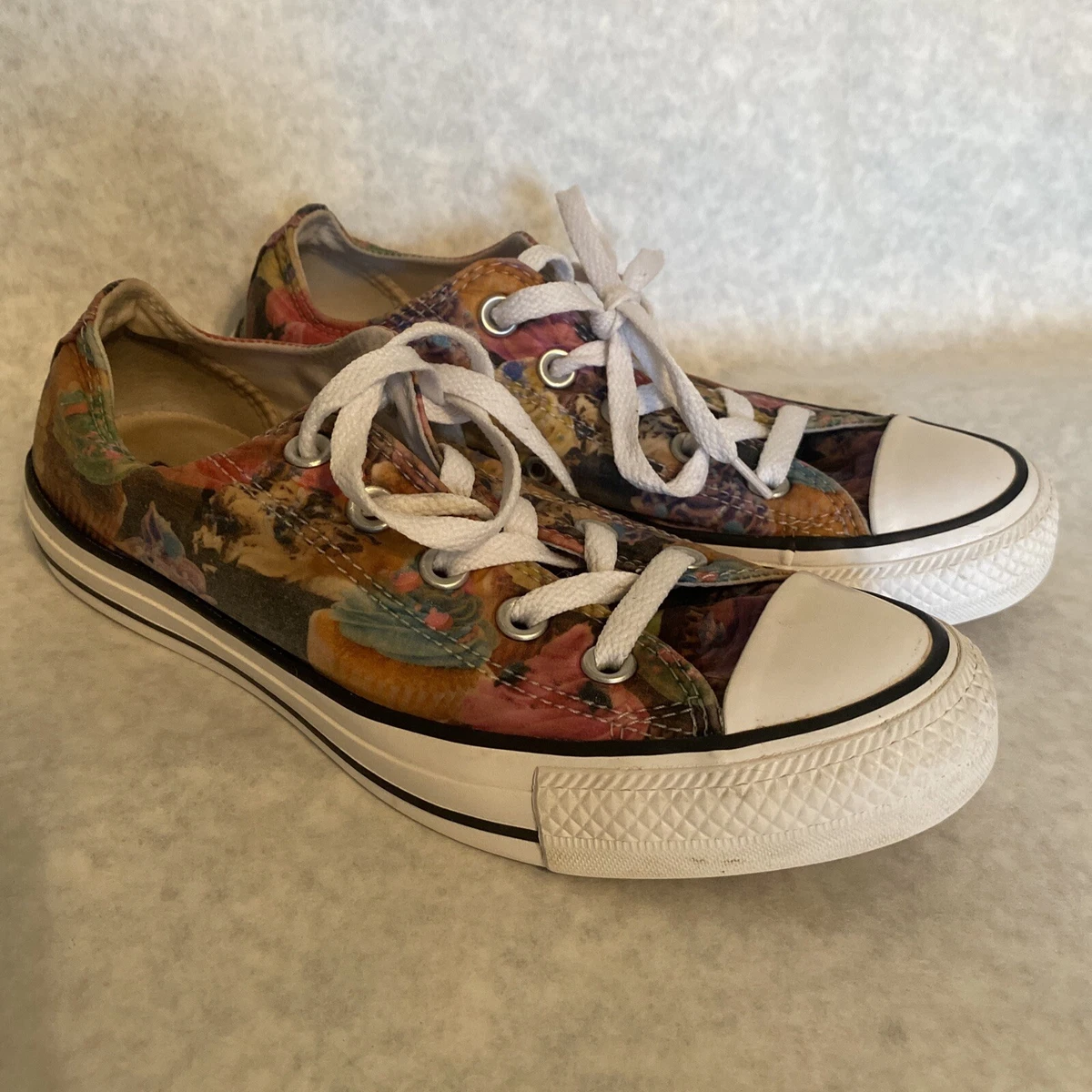 Converse All Star Chuck Taylor Cupcakes Canvas Low Top Men 4 Women 6 Shoe Sneak