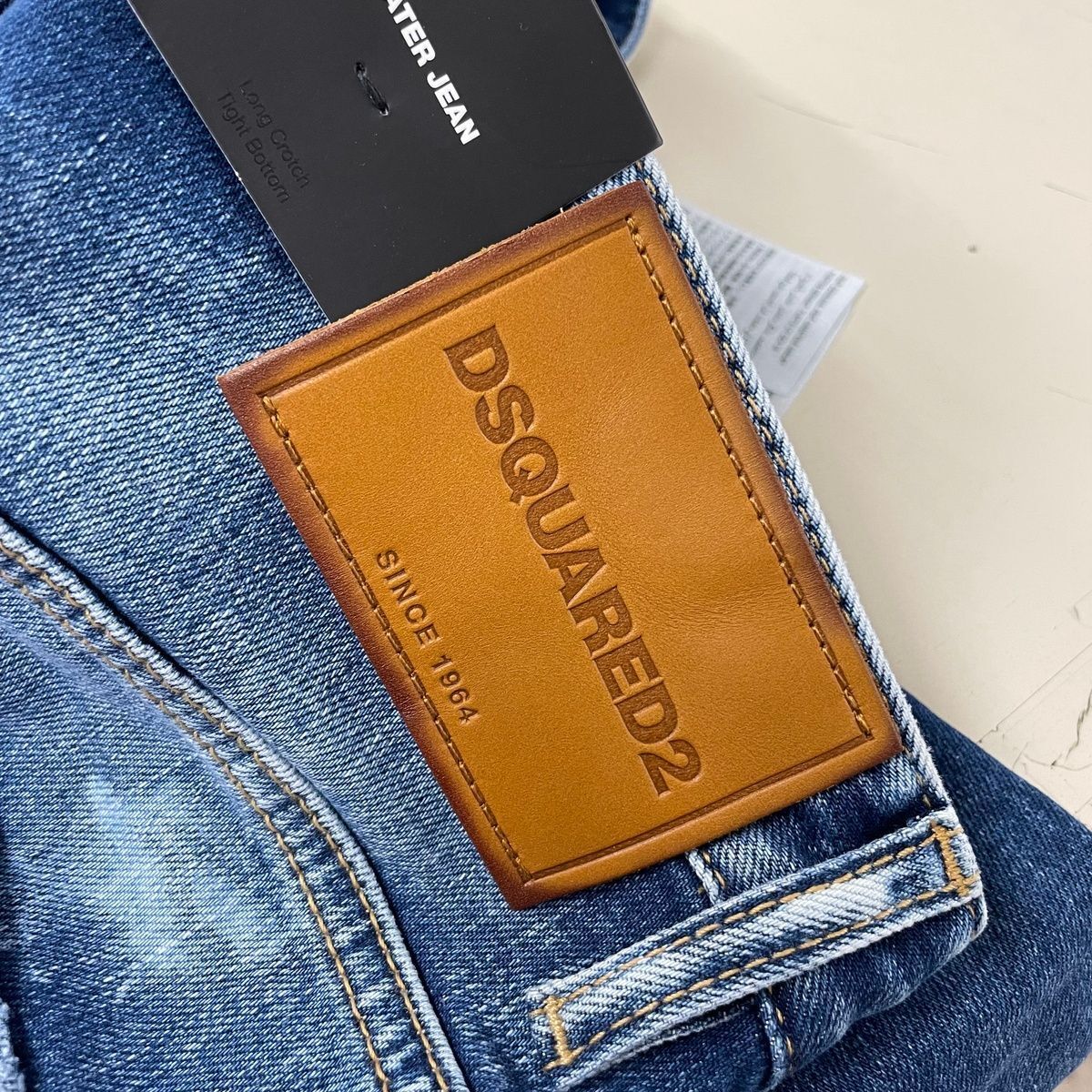 DSQUARED2 Worn Out Booty Wash Skater Jeans Men's Size 46x28 Navy