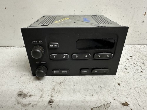 2000-2004 Chevrolet Tracker Opt UM6 AM FM Audio Radio Stereo 2 DIN Player Oem - Picture 2 of 7