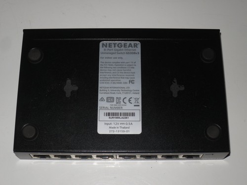 NetGear GS308 GS308V3 8 Port Gigabit Ethernet Unmanaged Switch - Picture 6 of 11