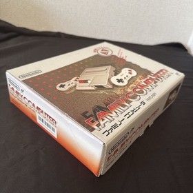 Nintendo New Famicom AV Console Boxed Complete Official