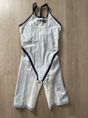 FINIS HYDROX  OPEN BACK WHITE SIZE 24