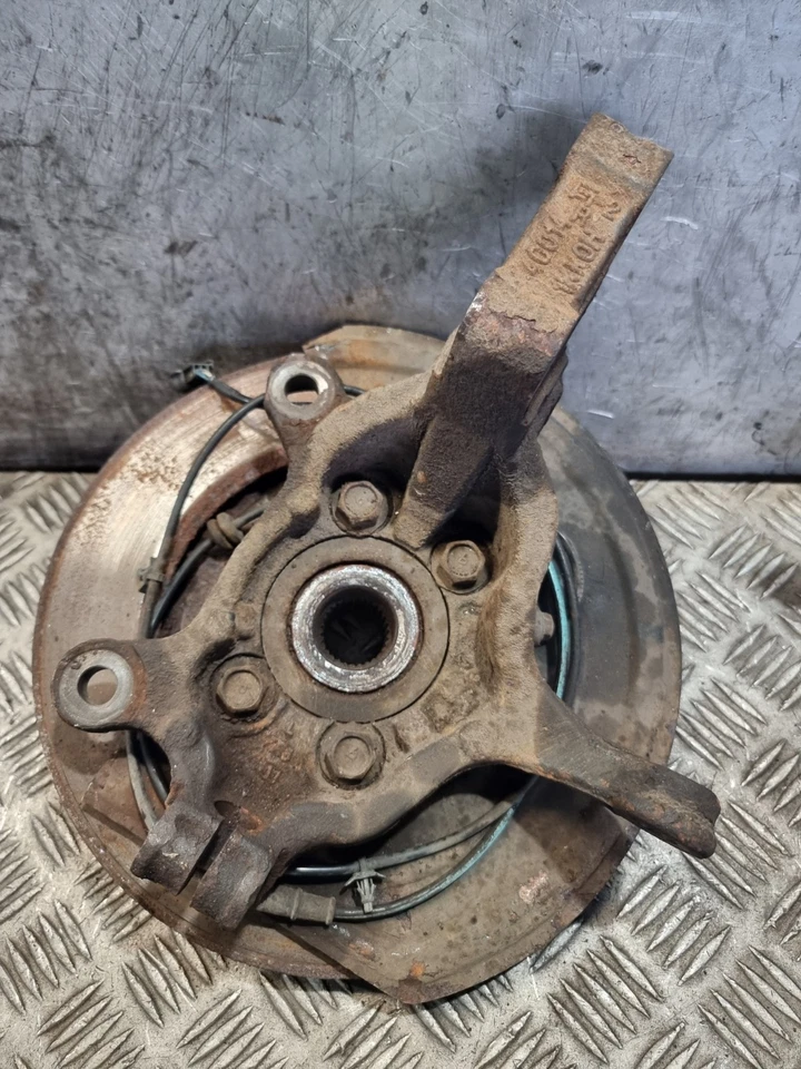 CUBO DE RODA NISSAN JUKE DIANTEIRO DIREITO JUNTA CUBO 1.5L DSL MAN SUV 2012 - Imagem 3 de 4