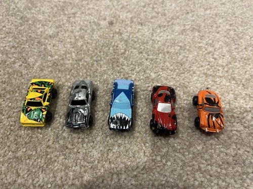Vintage MICROMACHINES Micro Machines Stunt Double Coupe playset HASBRO 2001 car