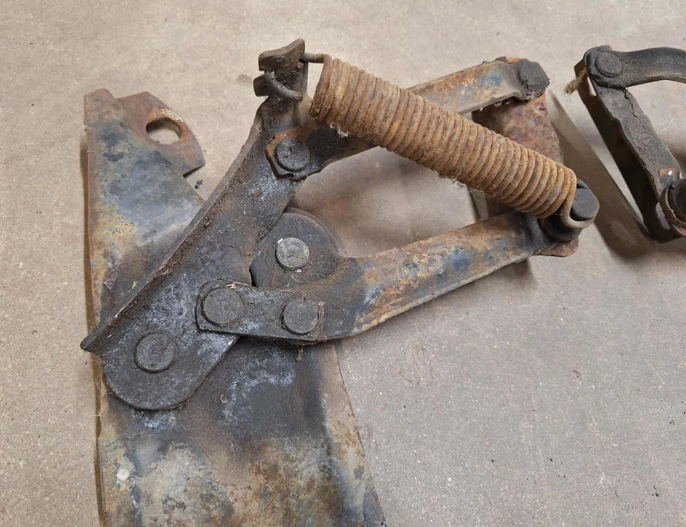 1961 - 1964 Ford Galaxie Mercury Marauder Monterey LH RH Hood Lift Hinges - Image 2 of 4