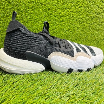 Adidas Trae Young 2.0 Mens Size 12 Black White Basketball Running Shoes Sneakers