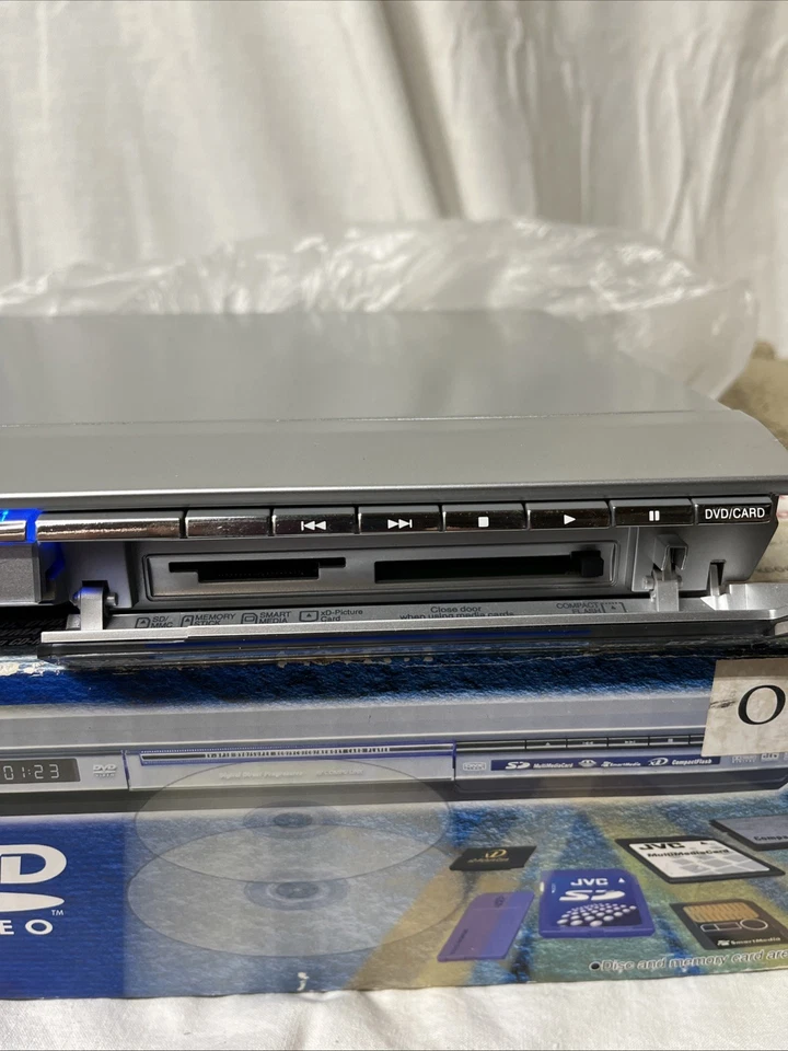 New In Open Box JVC Model XV-NP10S DVD/VCD/VCD/CD PLAYER Silver Player W/ Remote - Image 4 of 4