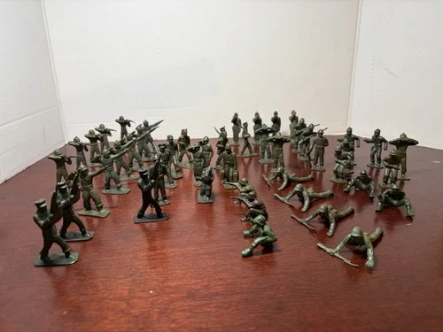 49 Marx 45mm Training Center WWII Playset Green Army Soldiers Vintage 1950s