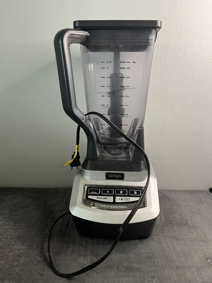  Ninja 1100 Watt Silver/Black Professional Blender