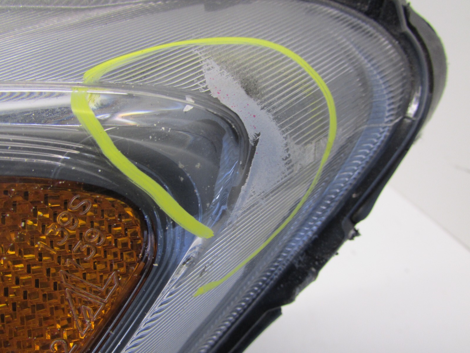 2013-2014-2015-2016-2017 MASERATI GRANTURISMO LEFT DRIVER SIDE HEADLIGHT XENON