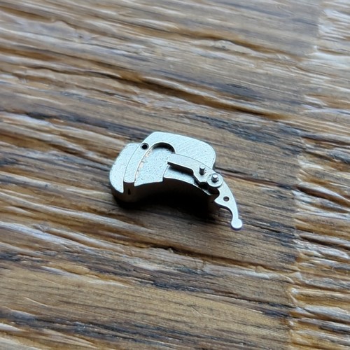 Jaeger LeCoultre 489 814 815 825 Used Alarm Hammer Part (BR14) - Picture 4 of 5